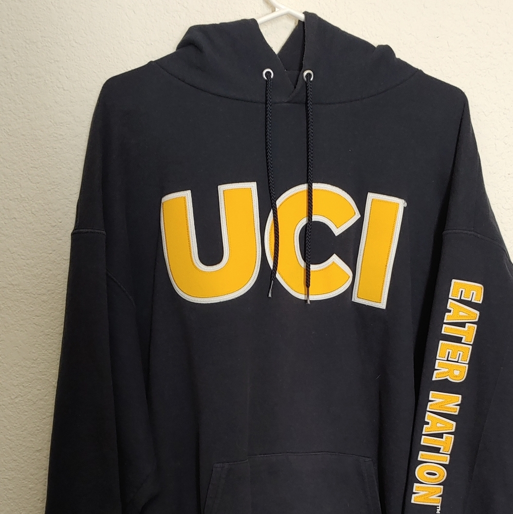 Retro 2XL Black Hoodie Sweatshirt University of California Irvine UCI.
